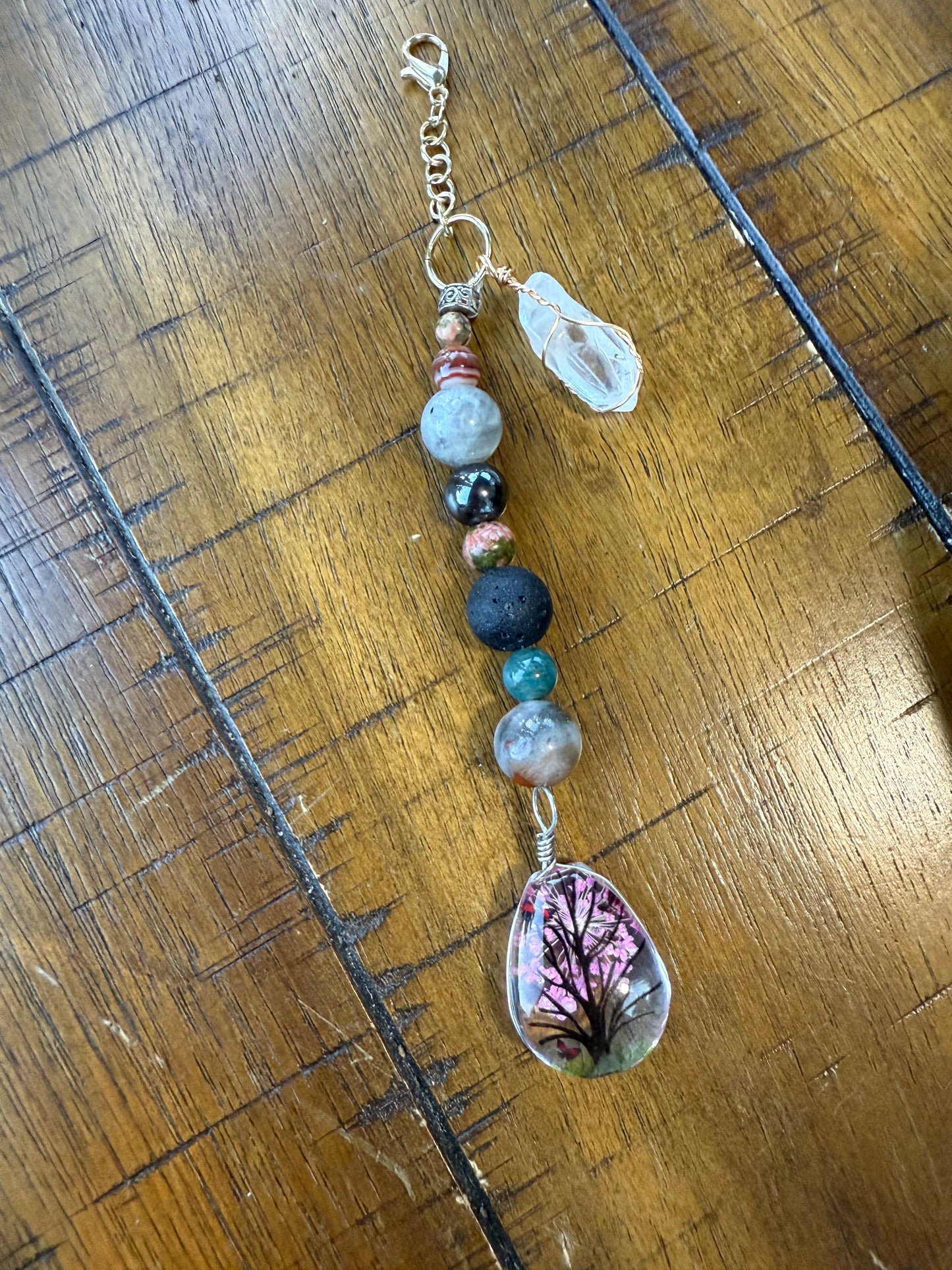 Flower pendant keychains