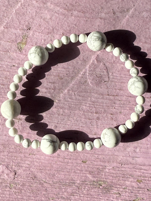 Howlite Bracelet