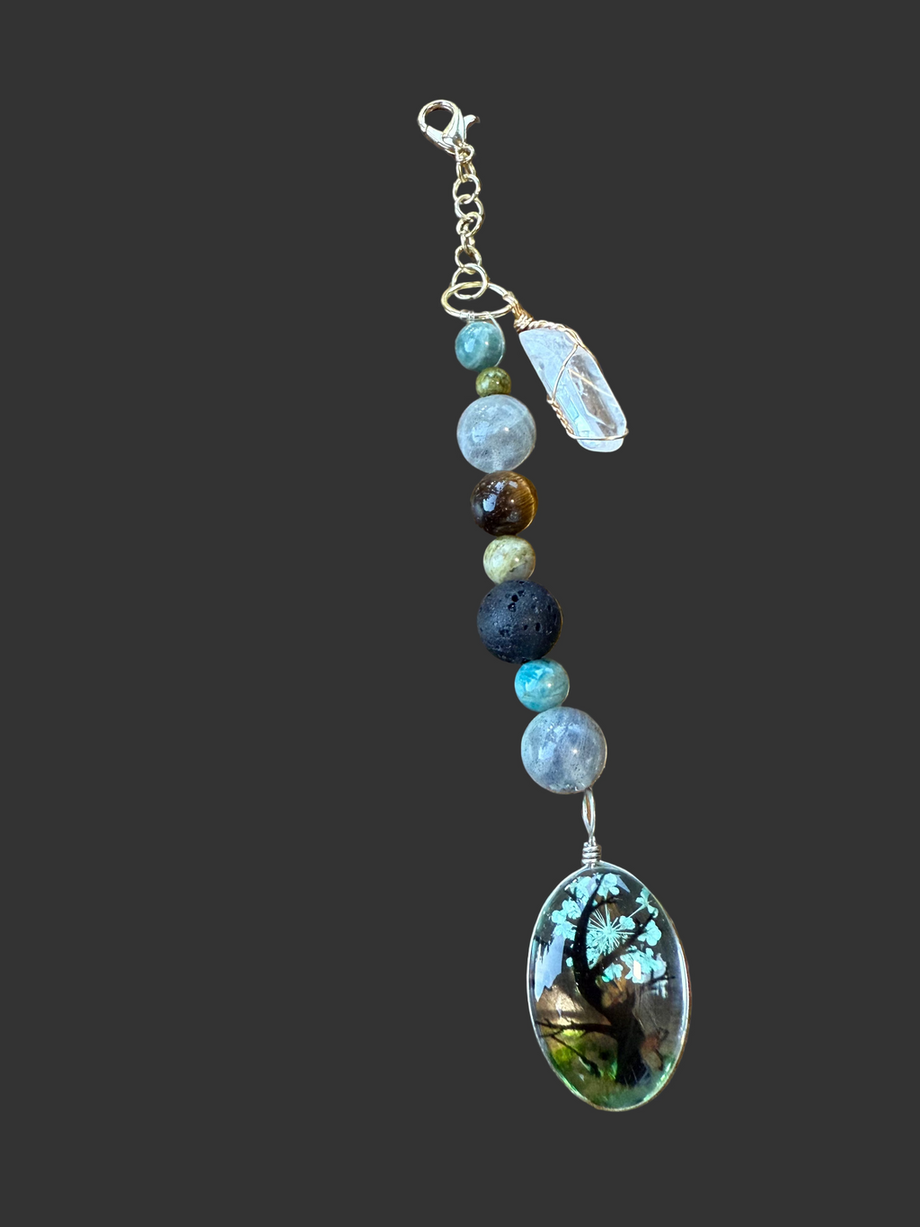 Flower pendant keychains "B"