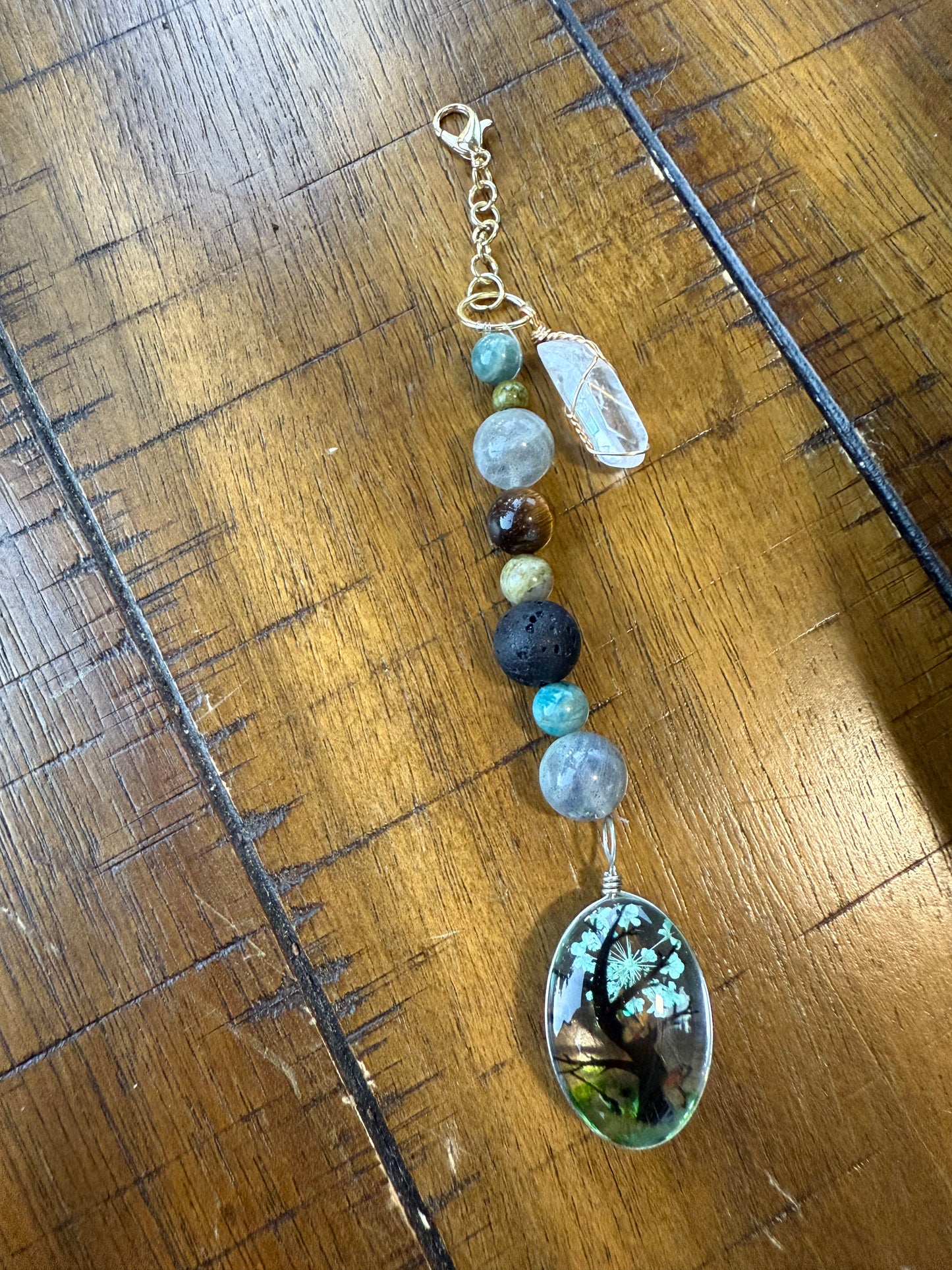 Flower pendant keychains