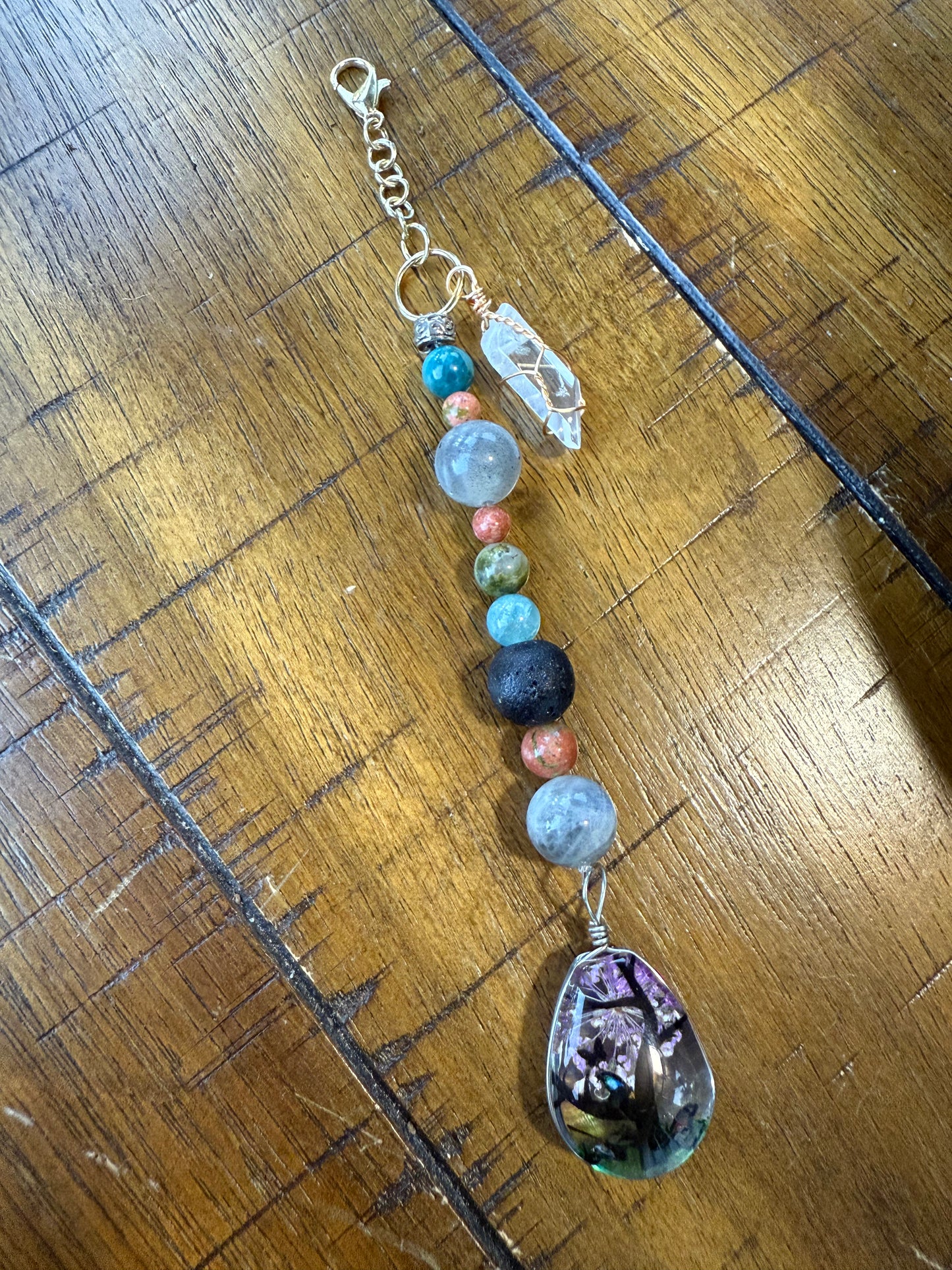 Flower pendant keychains
