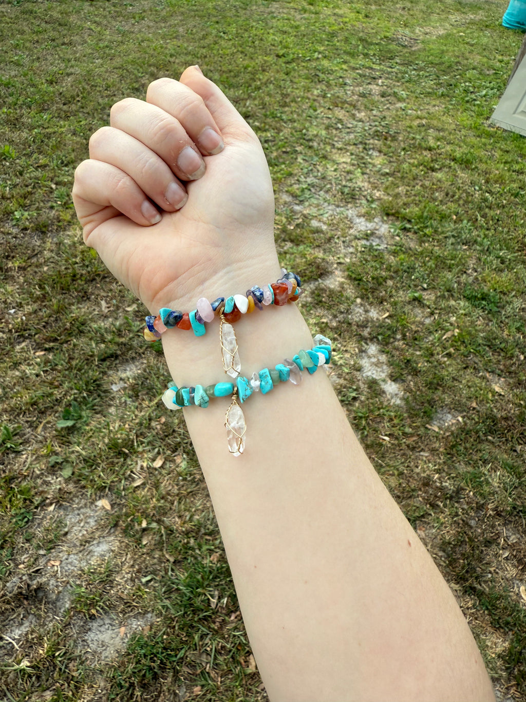 Bracelets with quartz pendant