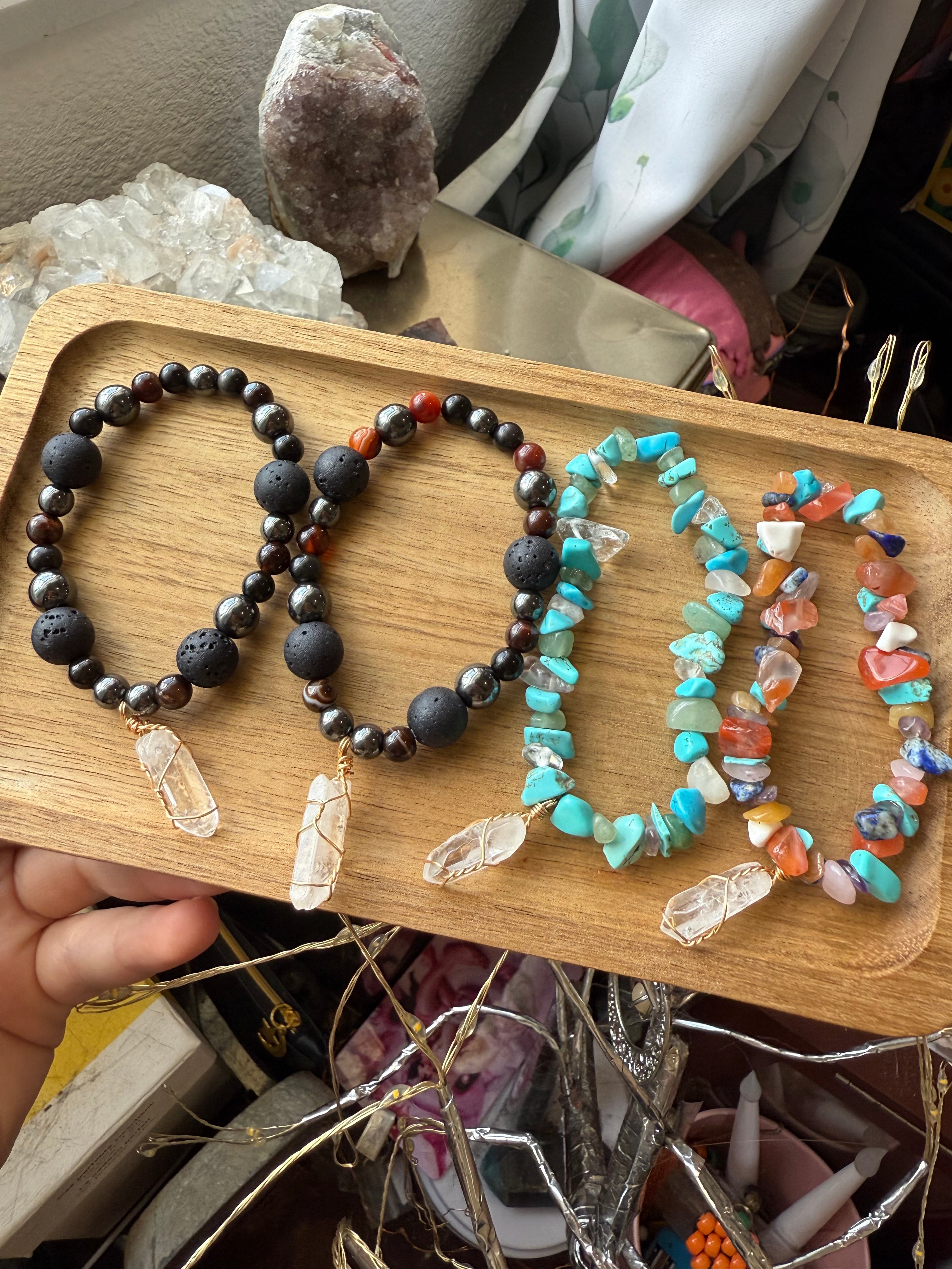 Bracelets with quartz pendant
