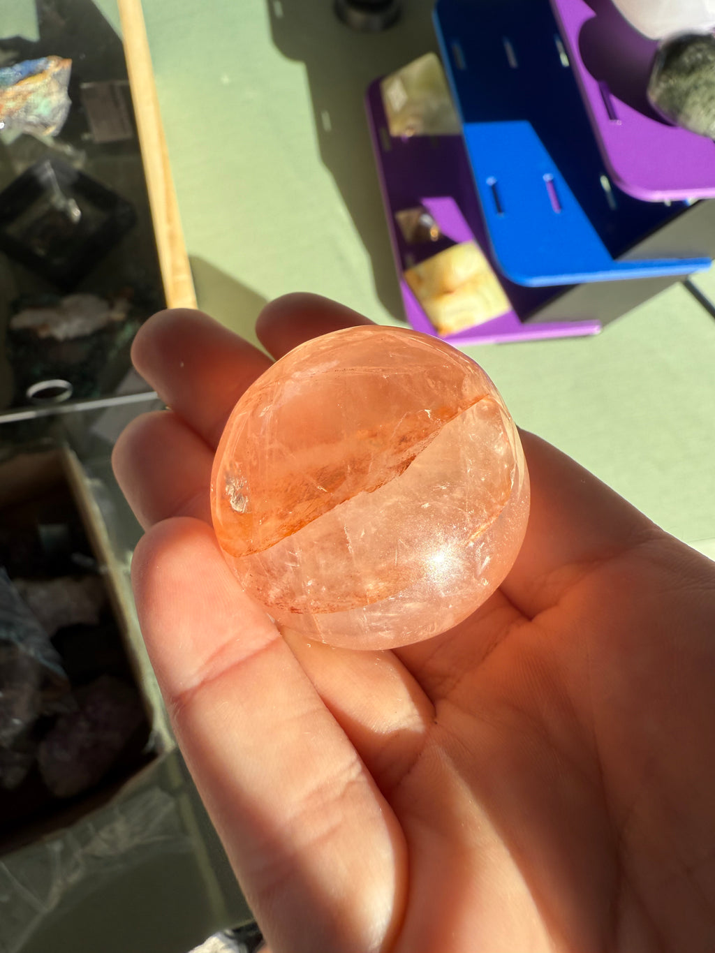 Red Quartz Palmstone
