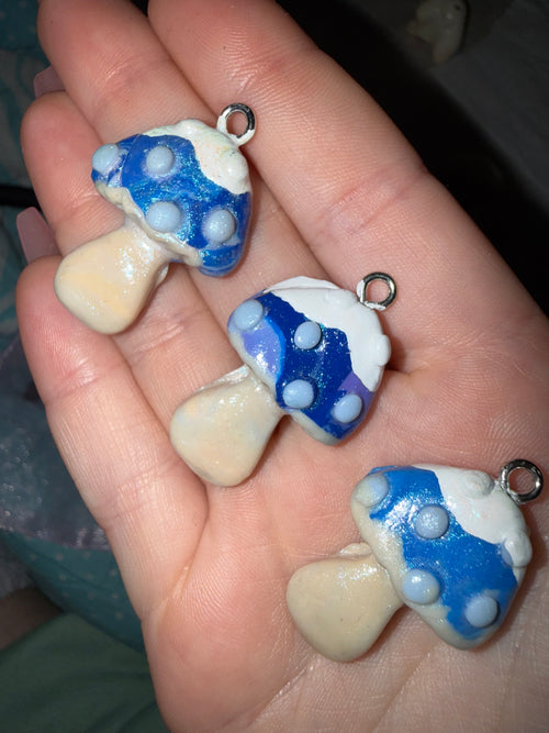 Winter Mushroom Pendants Type C